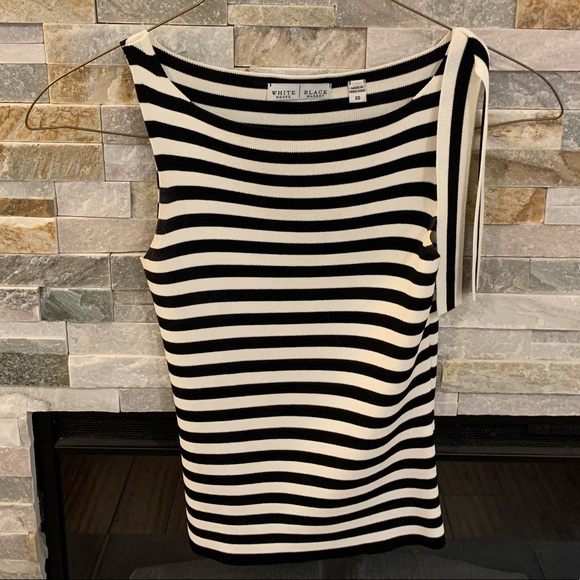 Striped Top - Picture 1 of 4